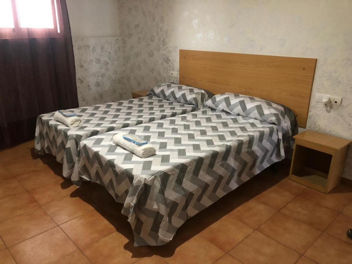 Hostal Casa Alonso Atarfe Bagian luar foto